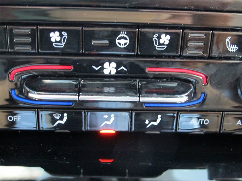 2022 Jeep Grand Cherokee L Summit Reserve