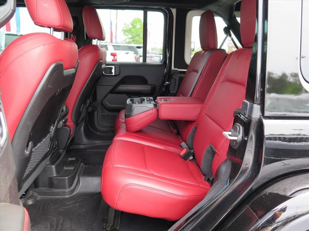2024 Jeep Wrangler Rubicon 392