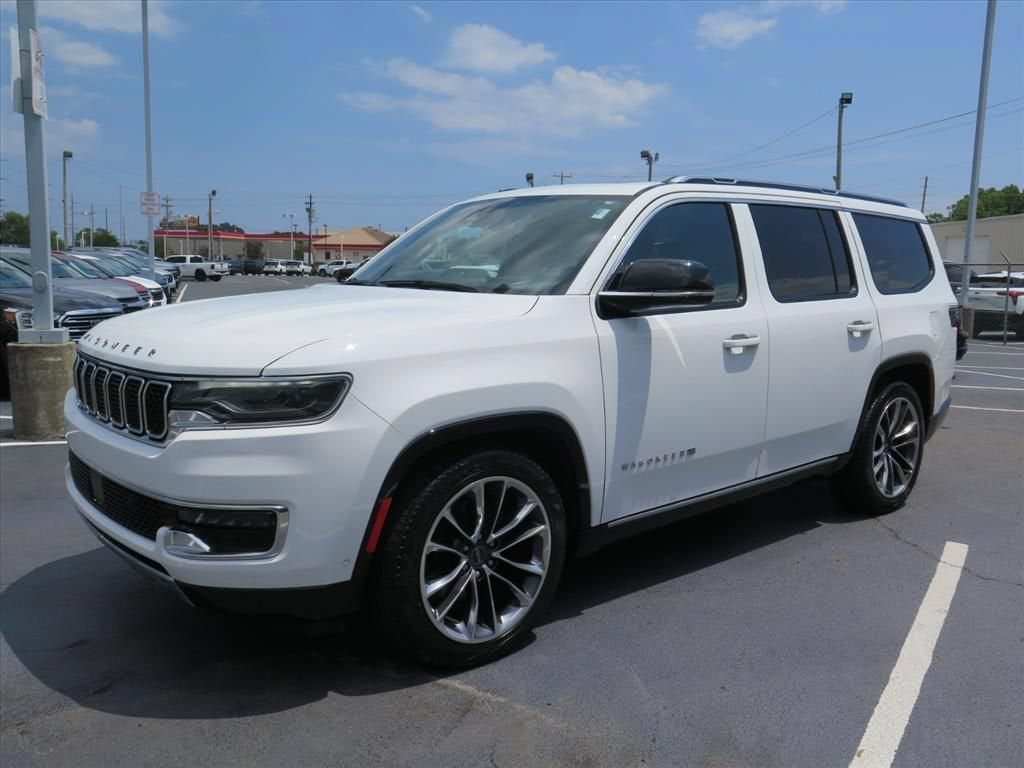 2023 Jeep Wagoneer Series III