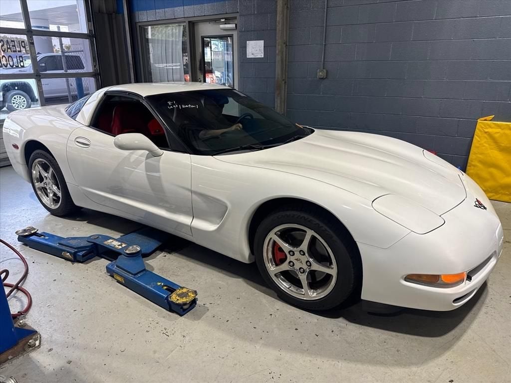 2004 Chevrolet Corvette NA