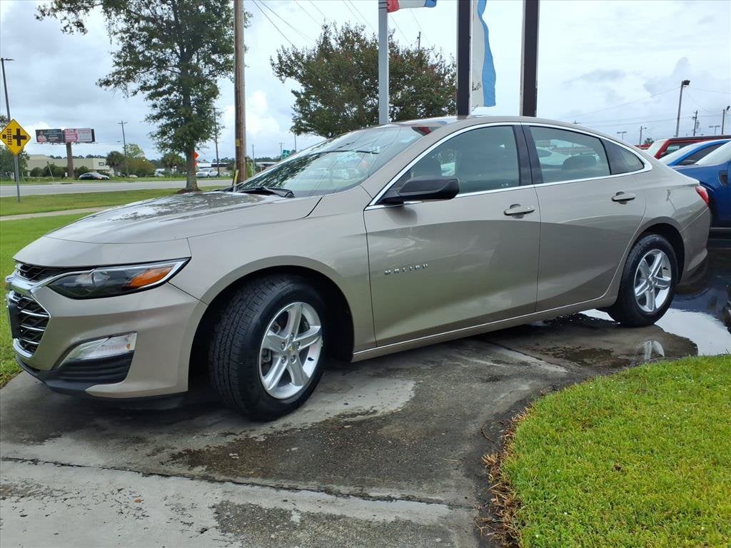 2022 Chevrolet Malibu LS