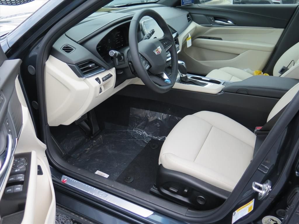 2026 Cadillac CT4 Premium Luxury
