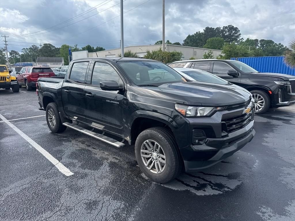 2024 Chevrolet Colorado LT