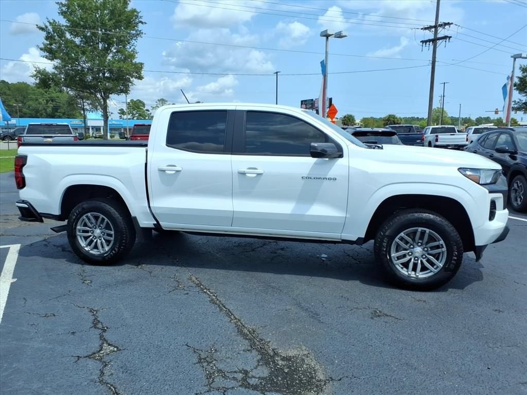 2024 Chevrolet Colorado LT