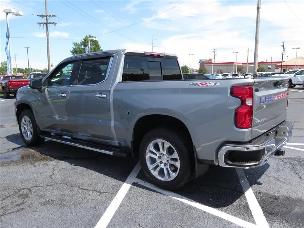 2024 Chevrolet Silverado 1500 LTZ