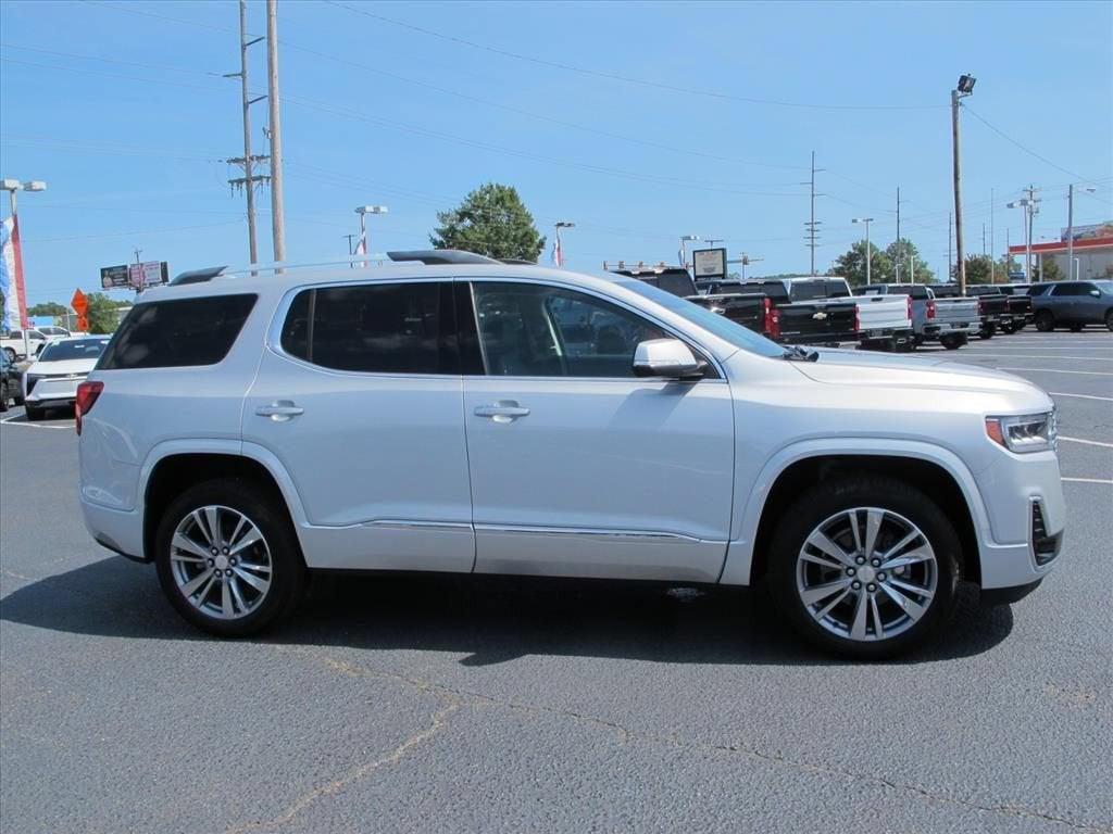 2020 GMC Acadia Denali