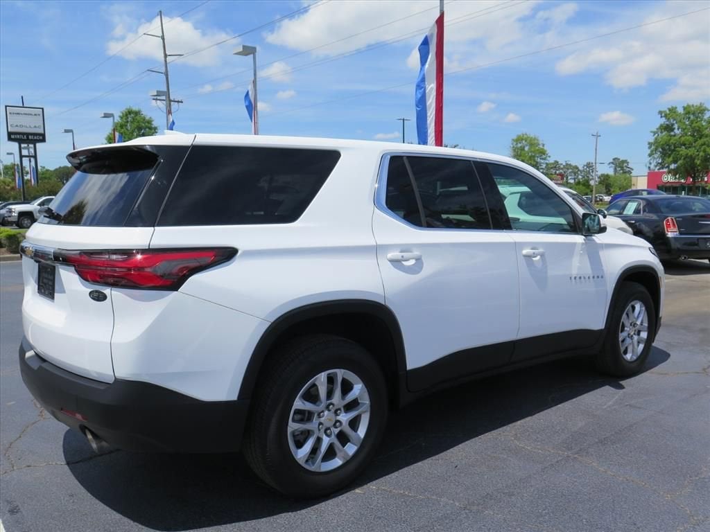 2023 Chevrolet Traverse LS