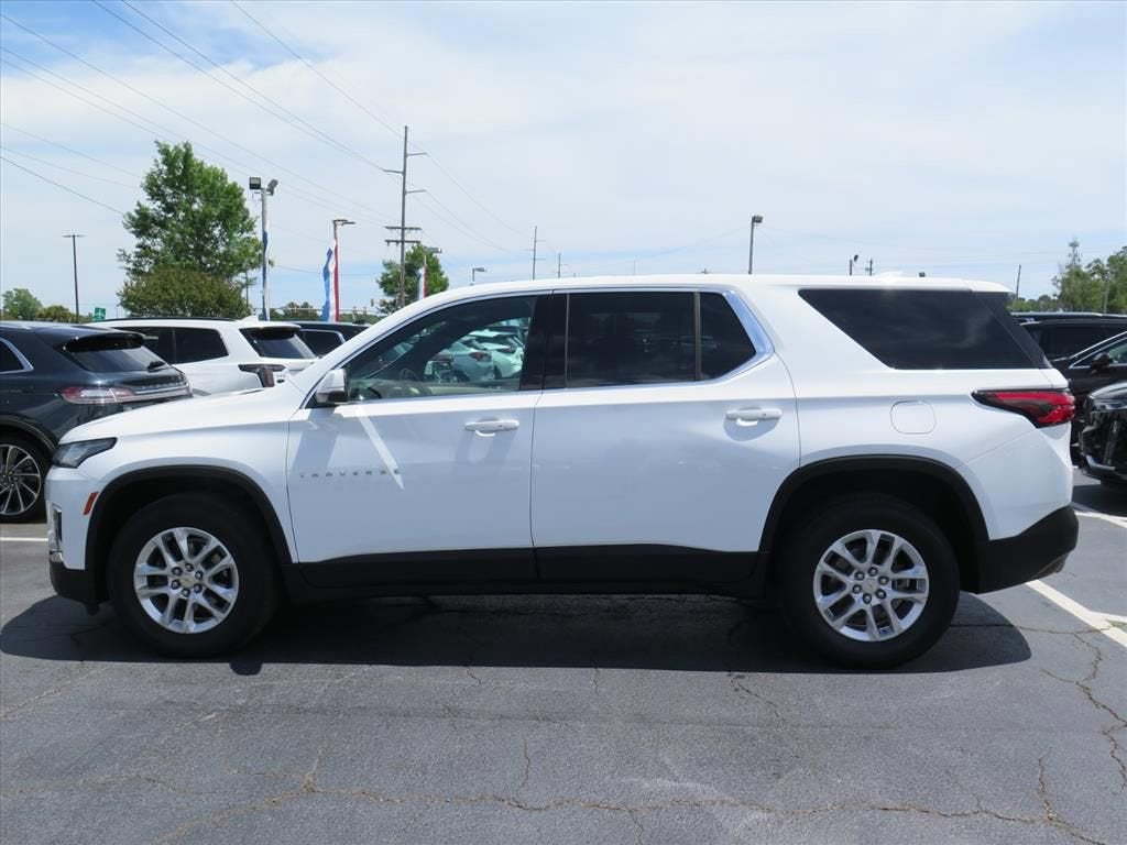 2023 Chevrolet Traverse LS