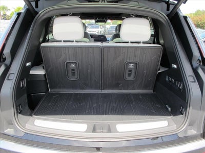 2027 Cadillac VISTIQ Luxury