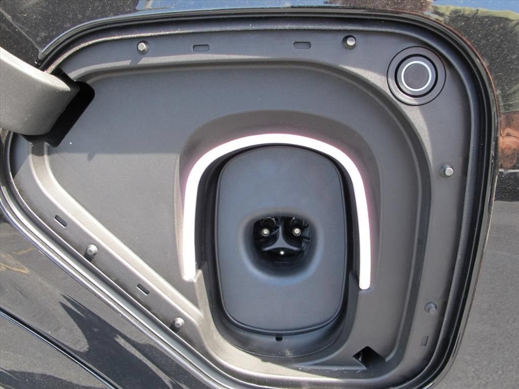 2027 Cadillac VISTIQ Luxury - Photo 9
