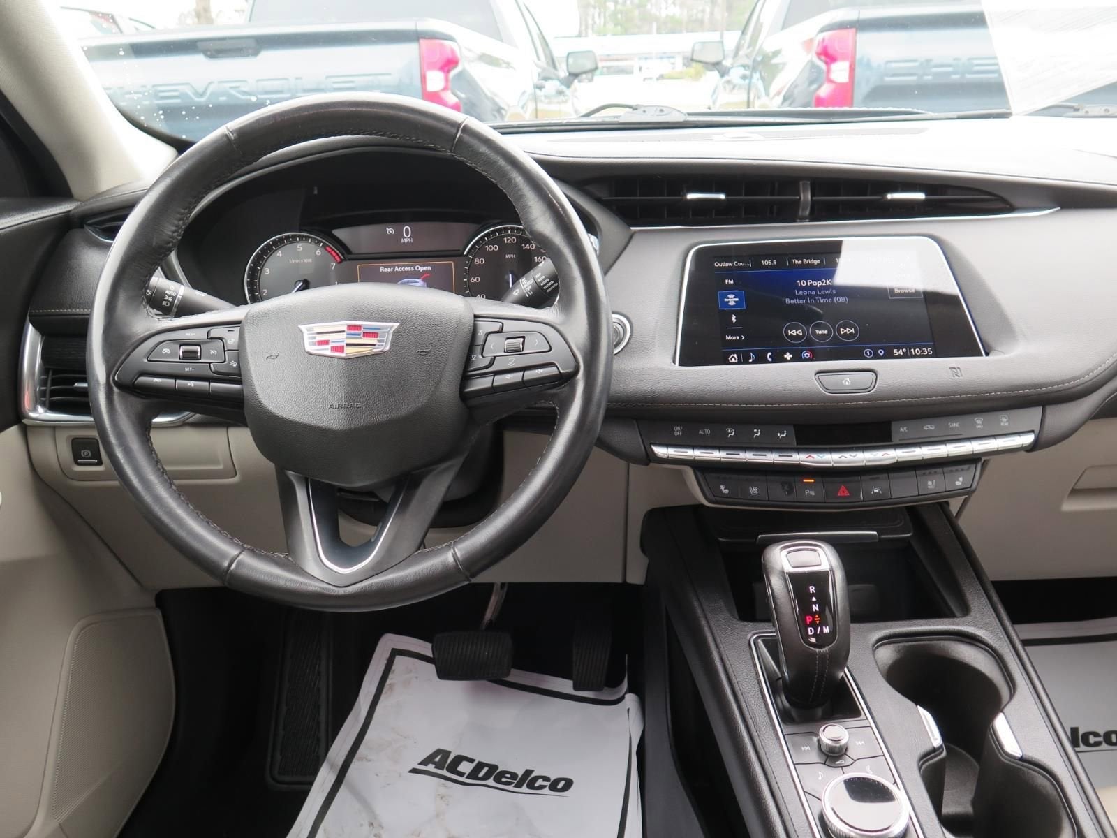 2019 Cadillac XT4 FWD Premium Luxury