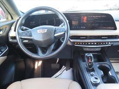 2024 Cadillac XT4 Premium Luxury