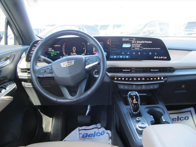 2024 Cadillac XT4 Premium Luxury