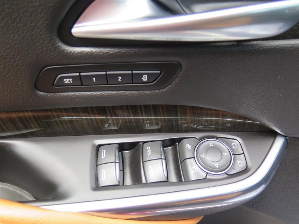 2019 Cadillac XT4 AWD Premium Luxury