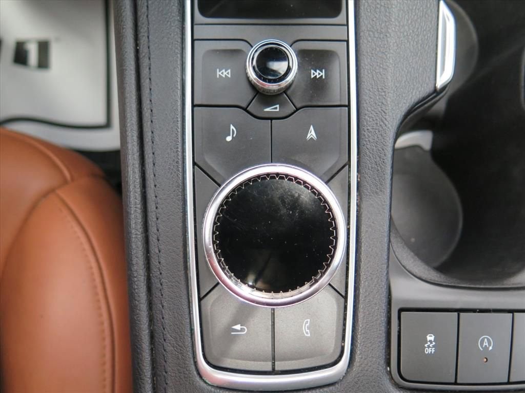 2019 Cadillac XT4 AWD Premium Luxury