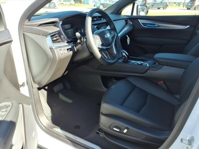 2026 Cadillac XT5 Luxury