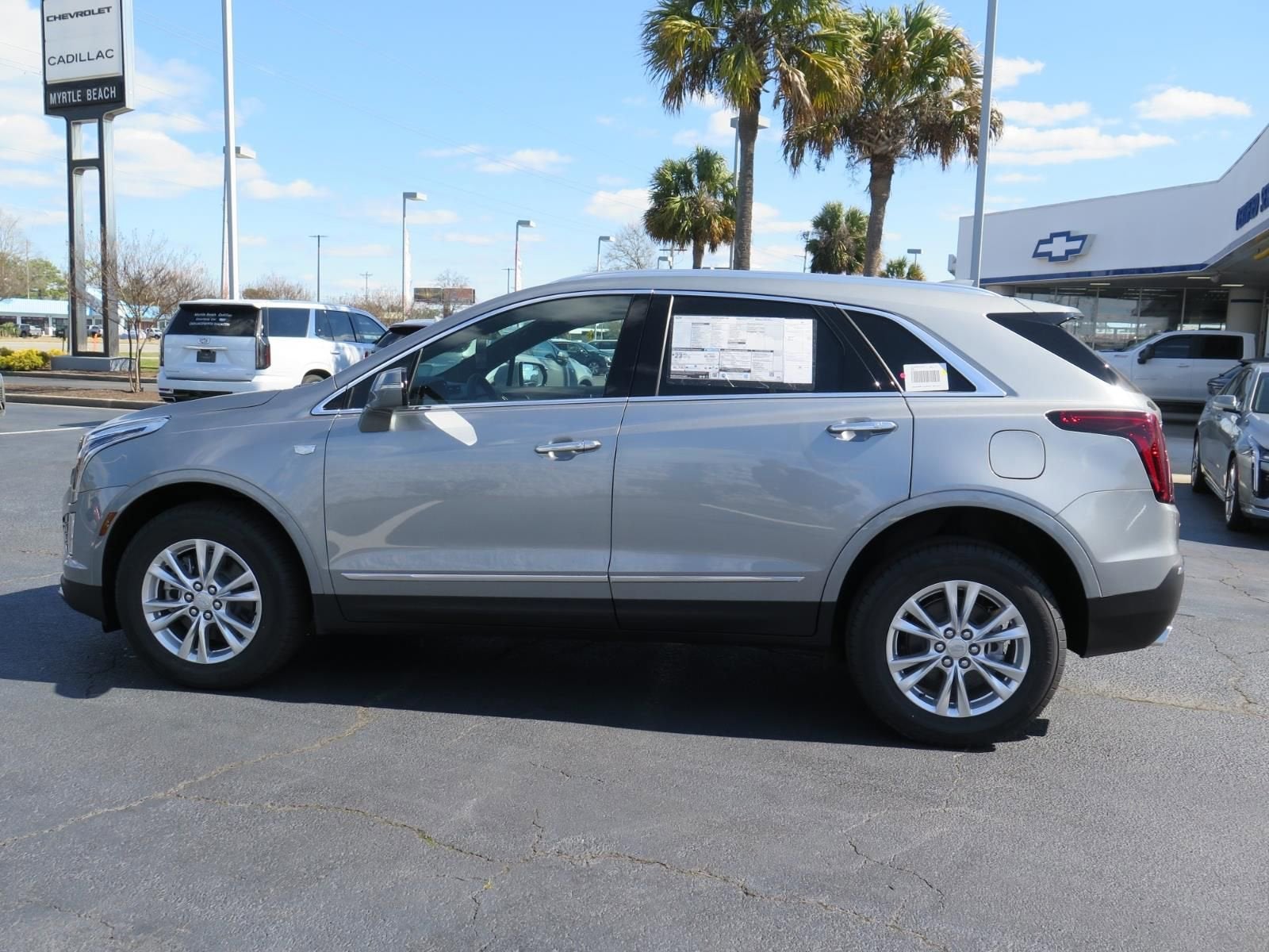 2026 Cadillac XT5 Luxury