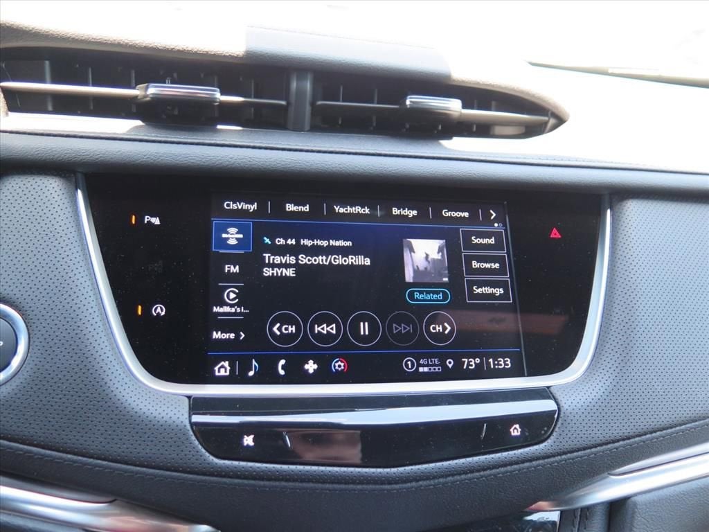 2026 Cadillac XT5 Luxury