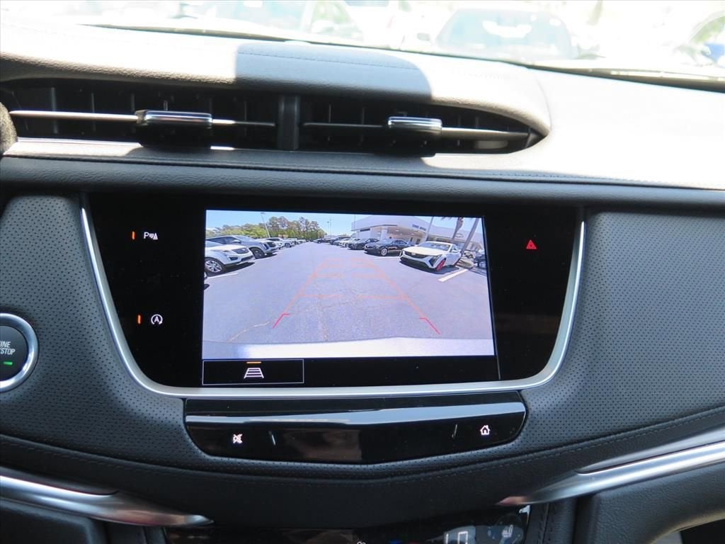 2026 Cadillac XT5 Luxury