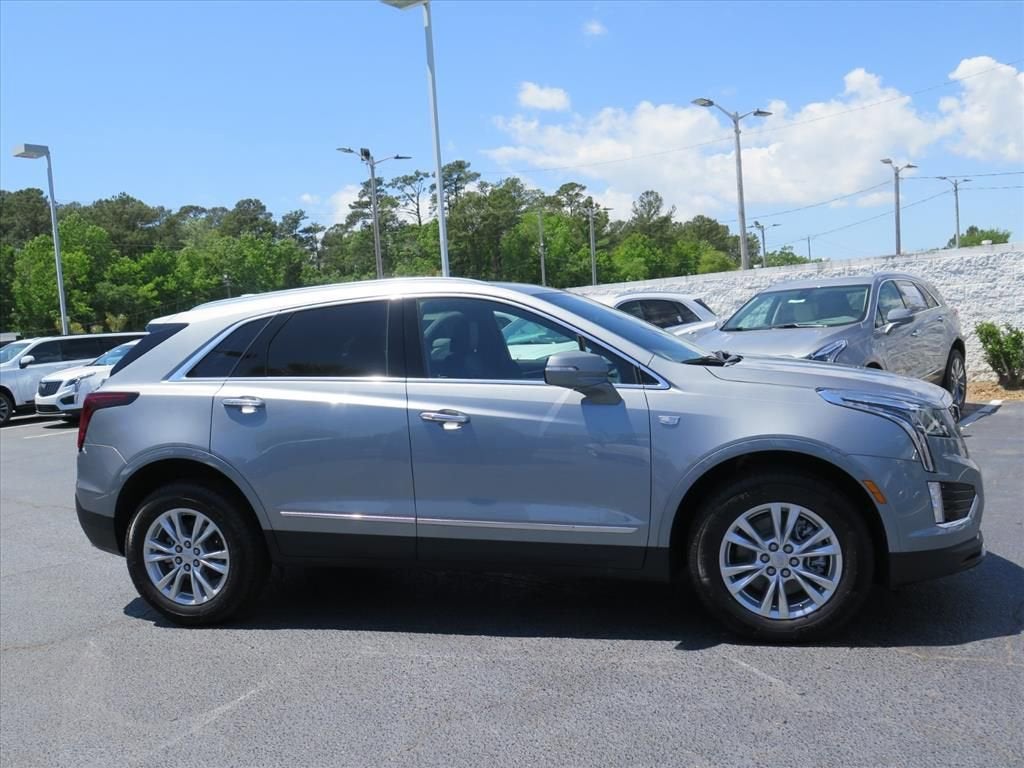 2026 Cadillac XT5 Luxury