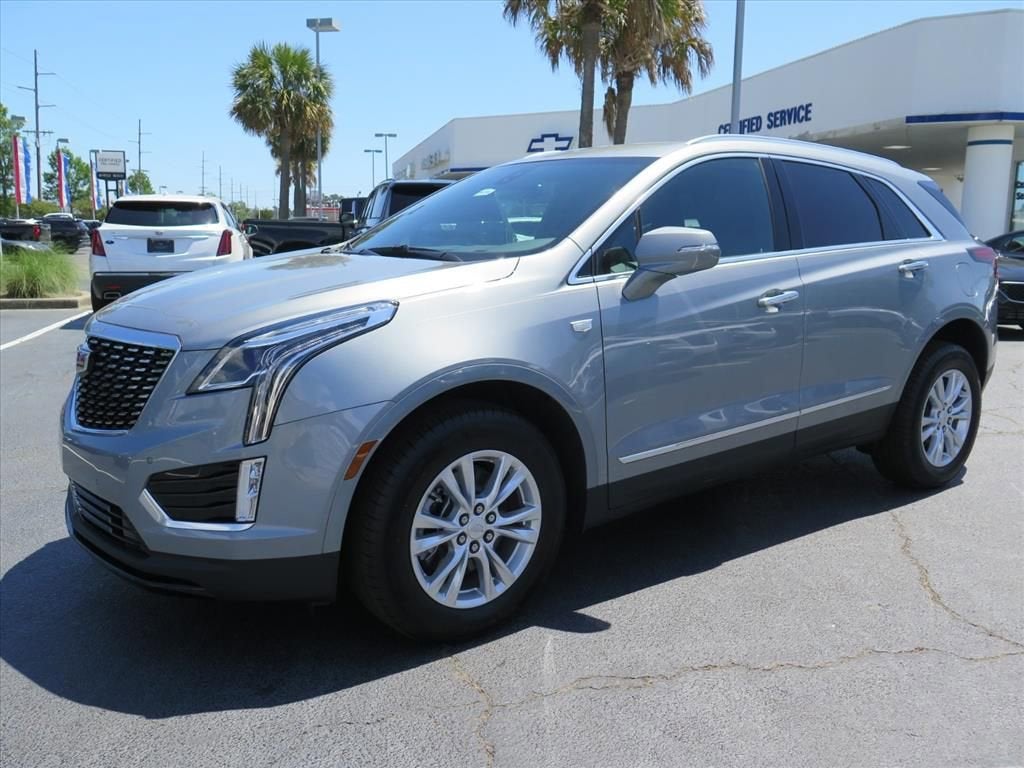 2026 Cadillac XT5 Luxury