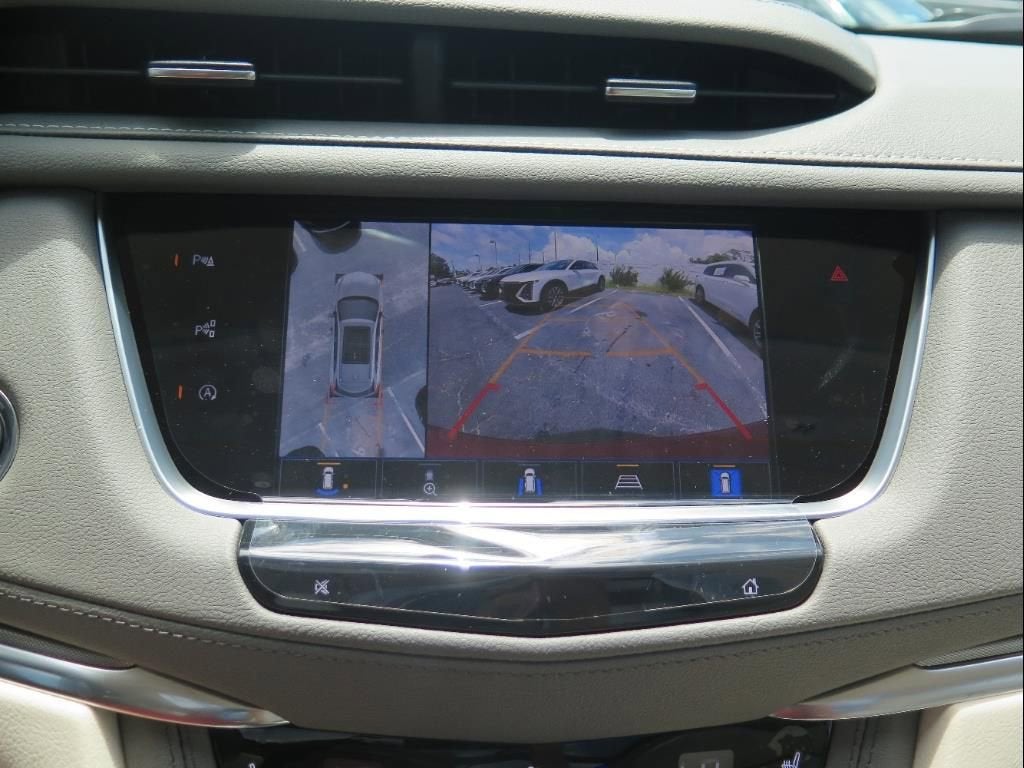 2025 Cadillac XT5 Premium Luxury