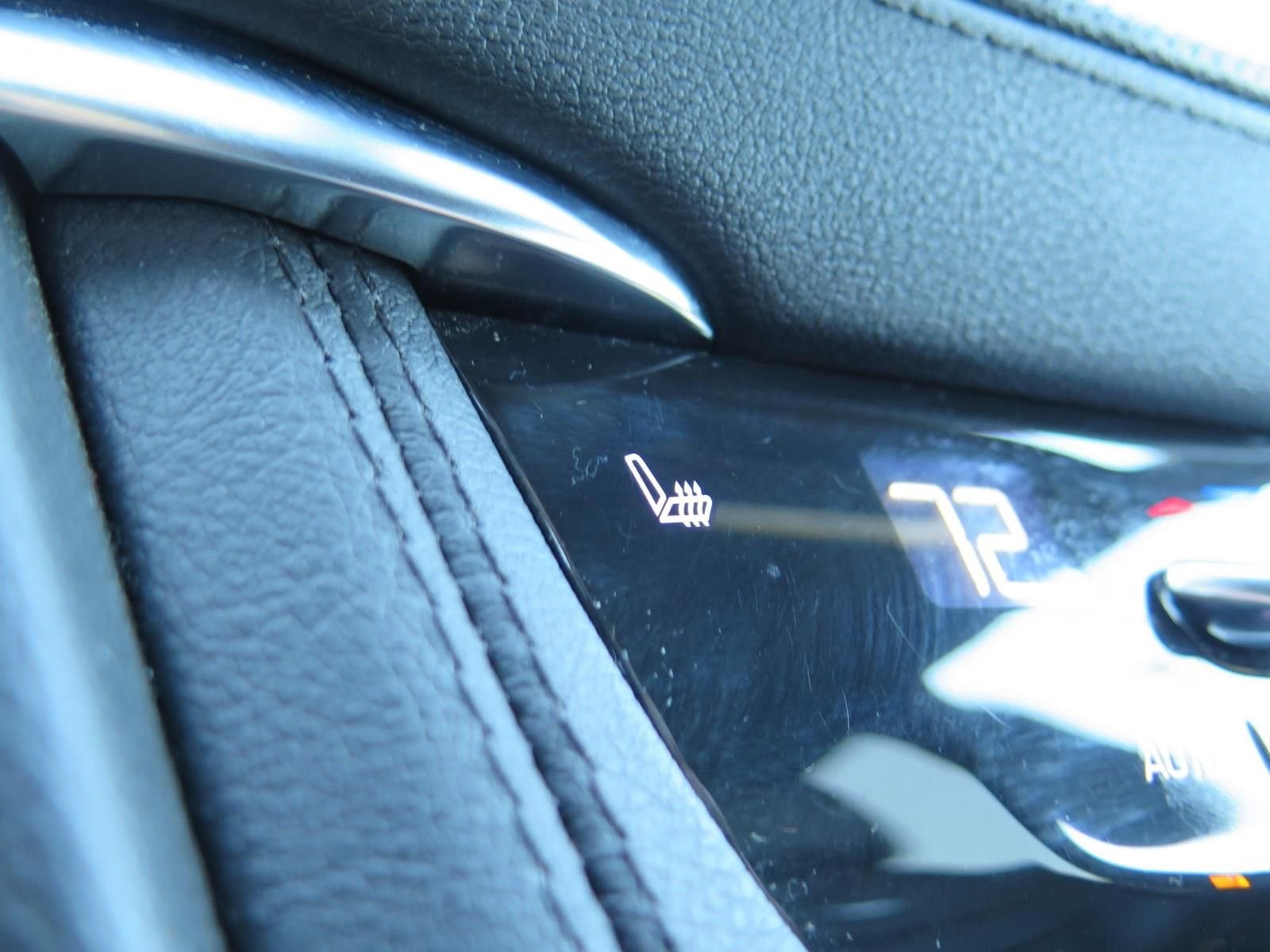 2021 Cadillac XT5 FWD Premium Luxury