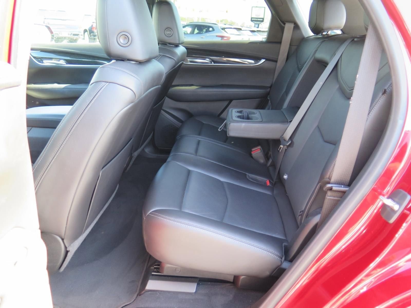 2021 Cadillac XT5 FWD Premium Luxury