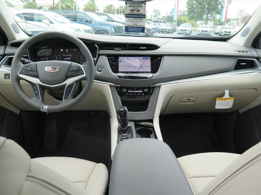 2026 Cadillac XT5 Premium Luxury