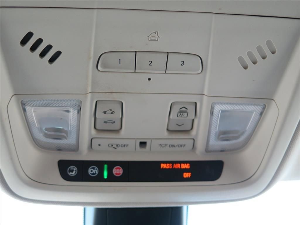 2018 Cadillac XT5 Luxury FWD