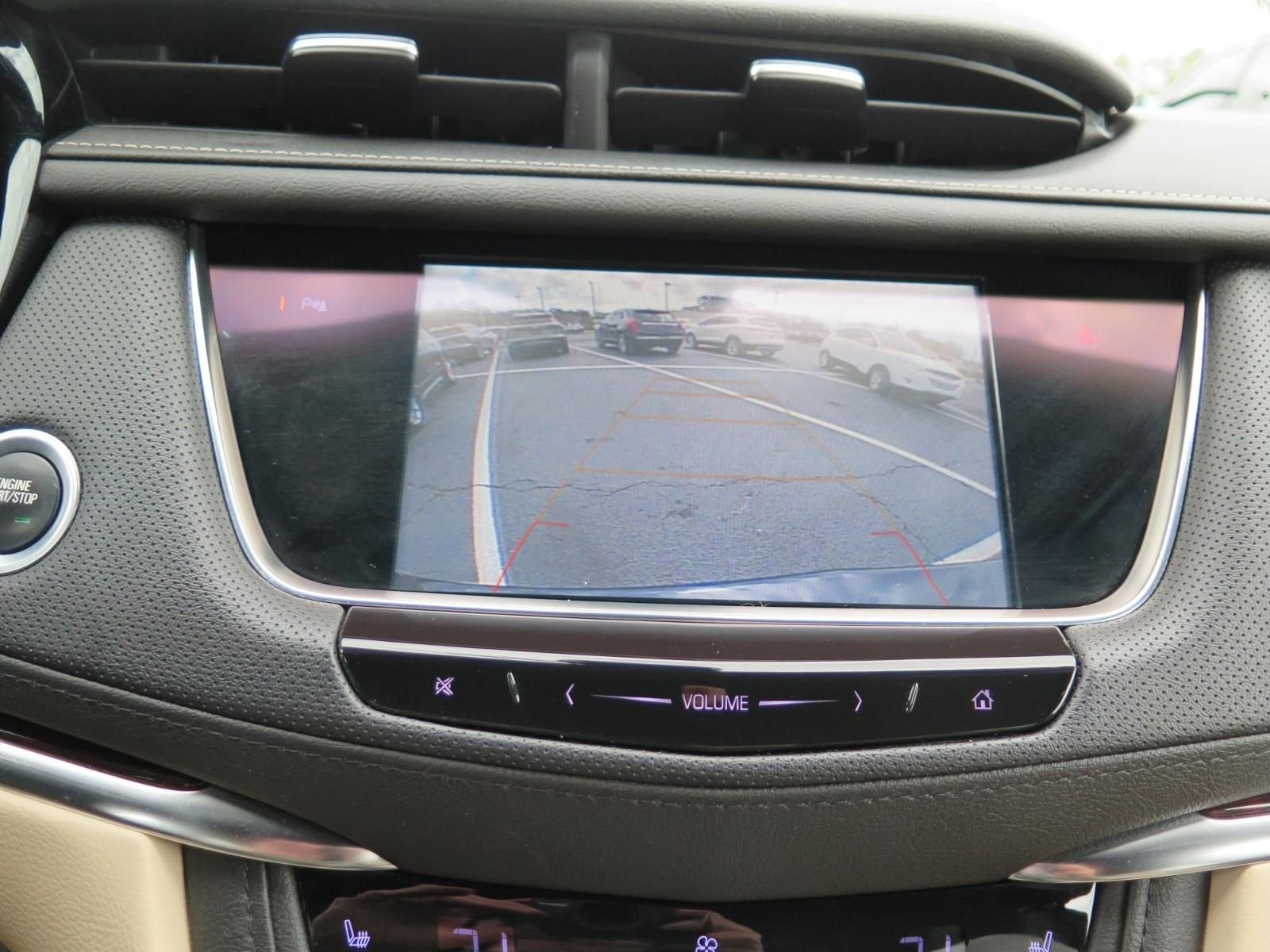 2018 Cadillac XT5 Luxury FWD