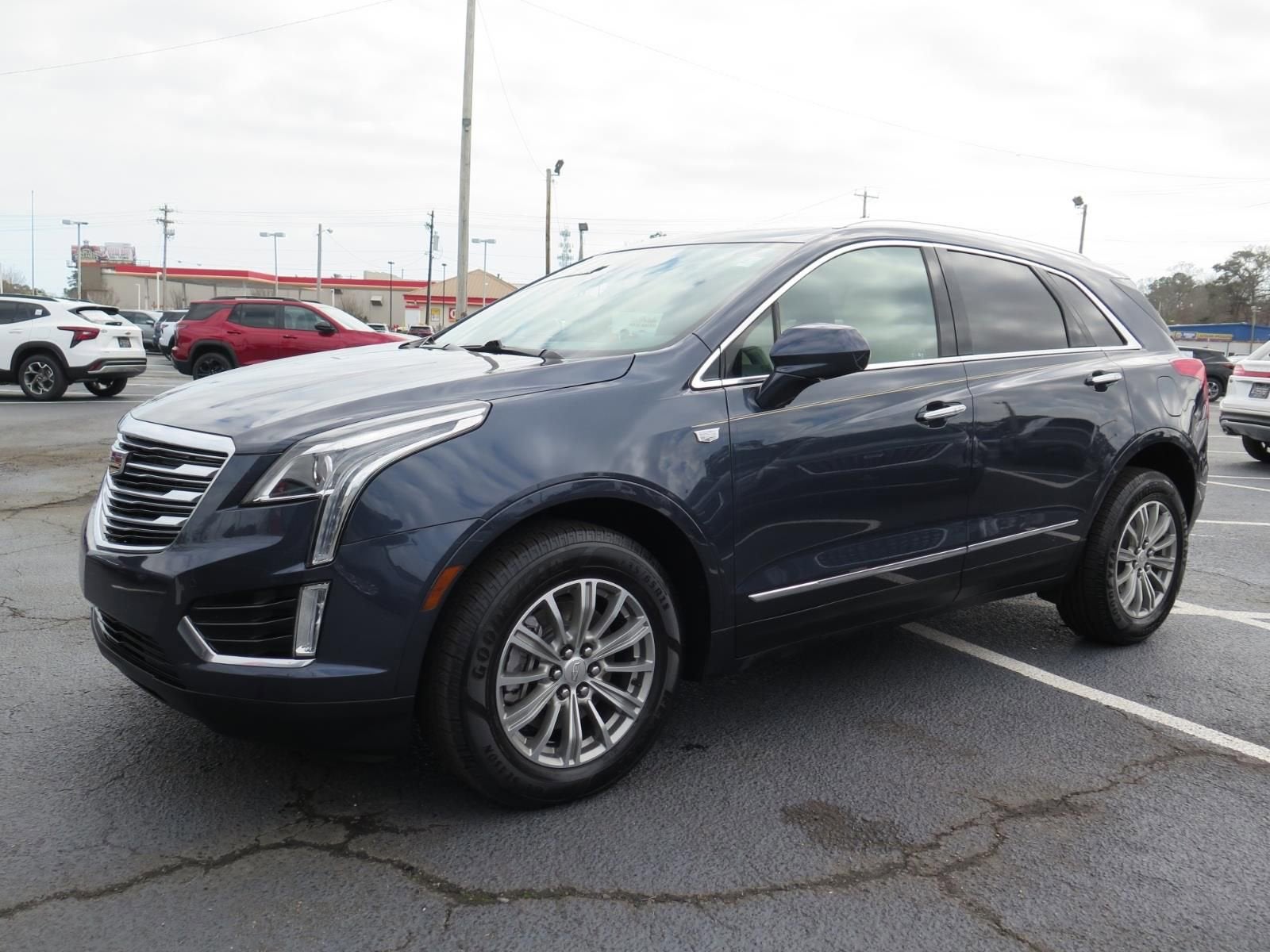2018 Cadillac XT5 Luxury FWD
