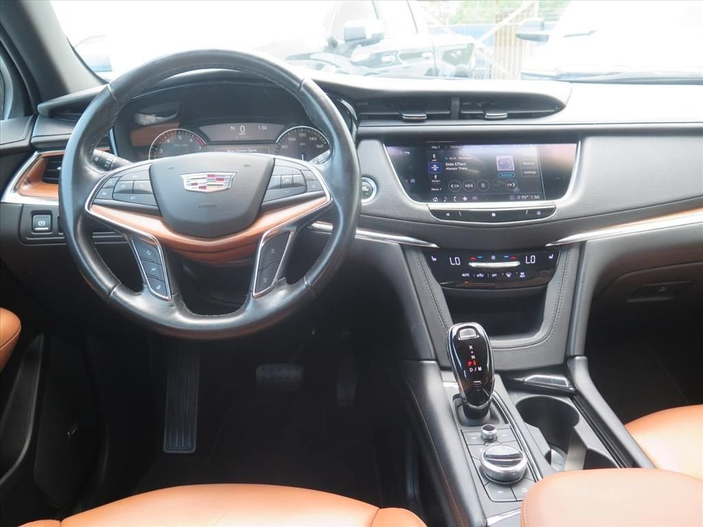 2020 Cadillac XT5 Premium Luxury FWD
