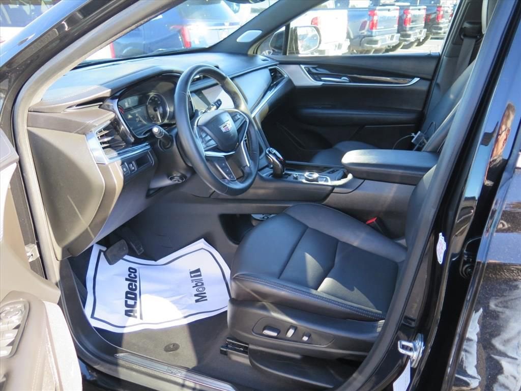 2025 Cadillac XT5 Premium Luxury