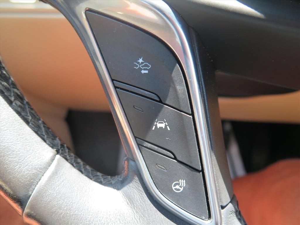 2018 Cadillac XT5 Luxury FWD