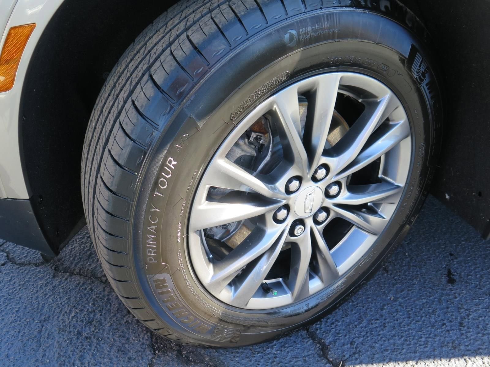 2022 Cadillac XT5 Premium Luxury