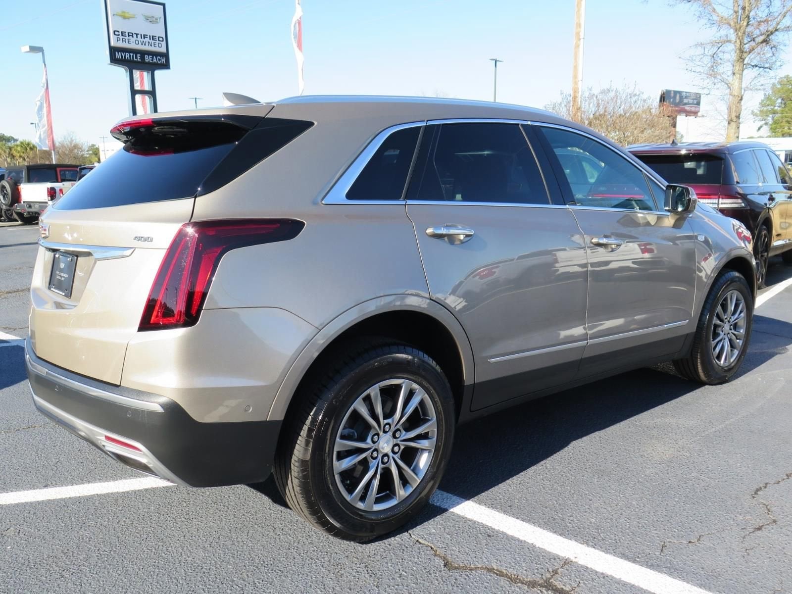 2022 Cadillac XT5 Premium Luxury