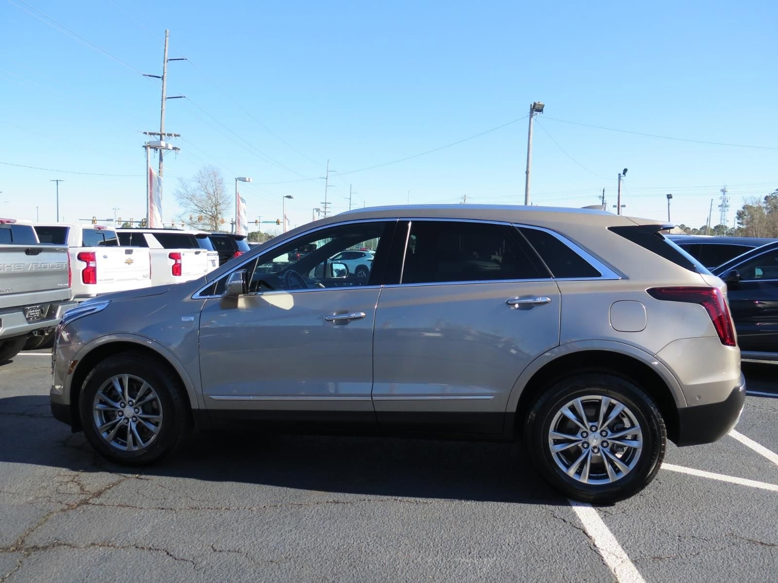 2022 Cadillac XT5 Premium Luxury