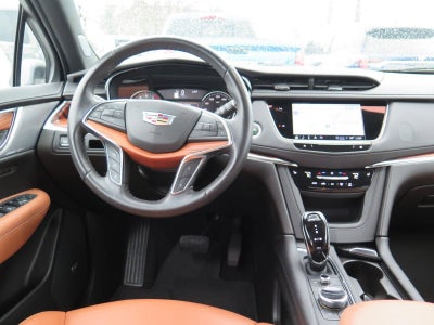 2023 Cadillac XT5 Premium Luxury