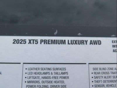 2025 Cadillac XT5 Premium Luxury