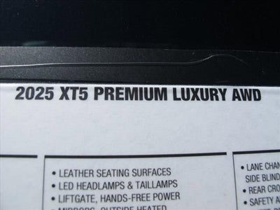 2025 Cadillac XT5 Premium Luxury