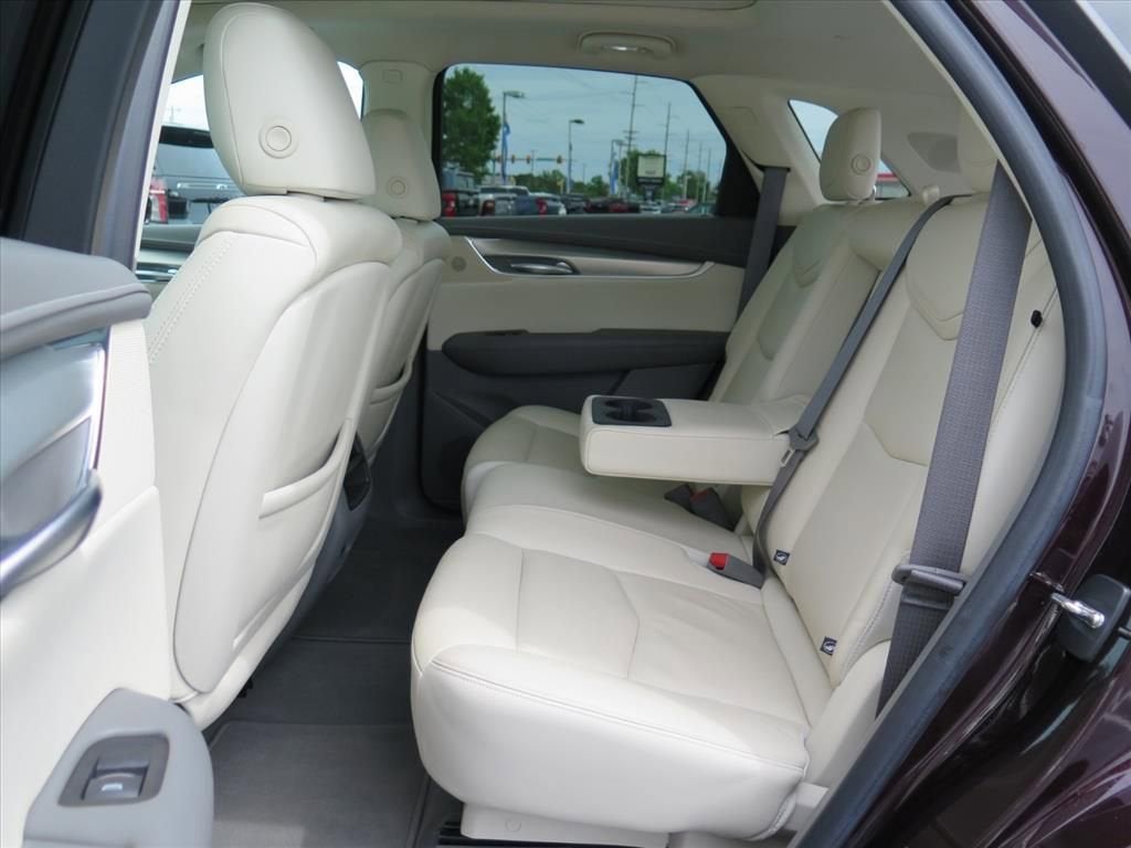 2018 Cadillac XT5 Premium Luxury FWD