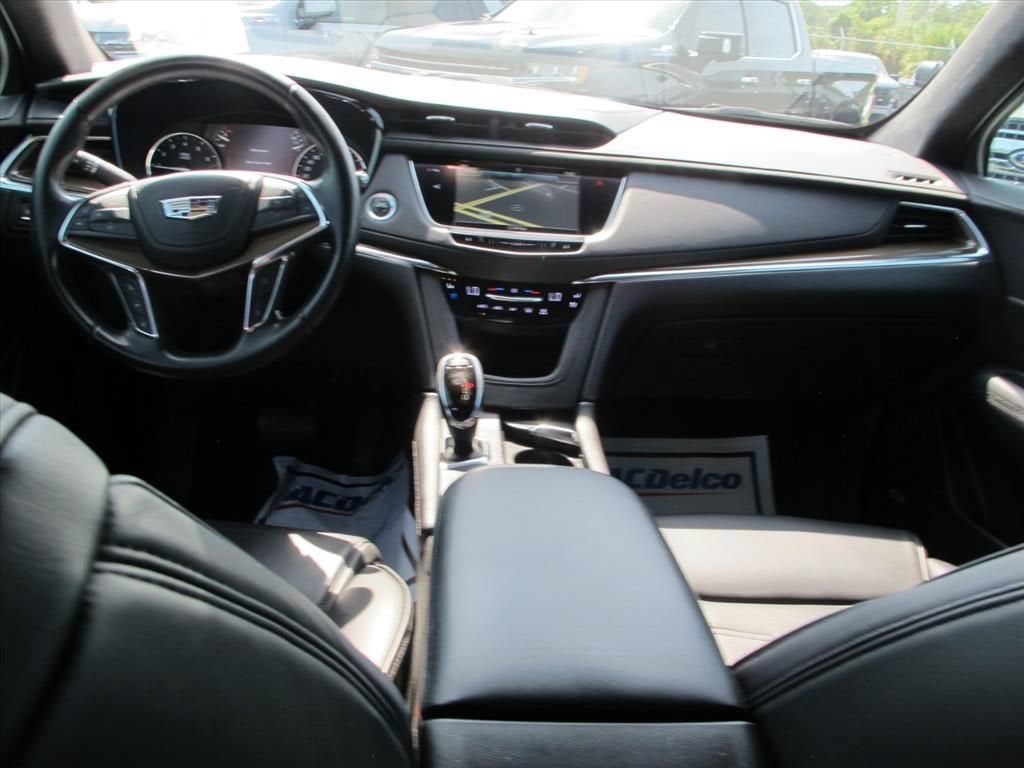2019 Cadillac XT5 Platinum AWD
