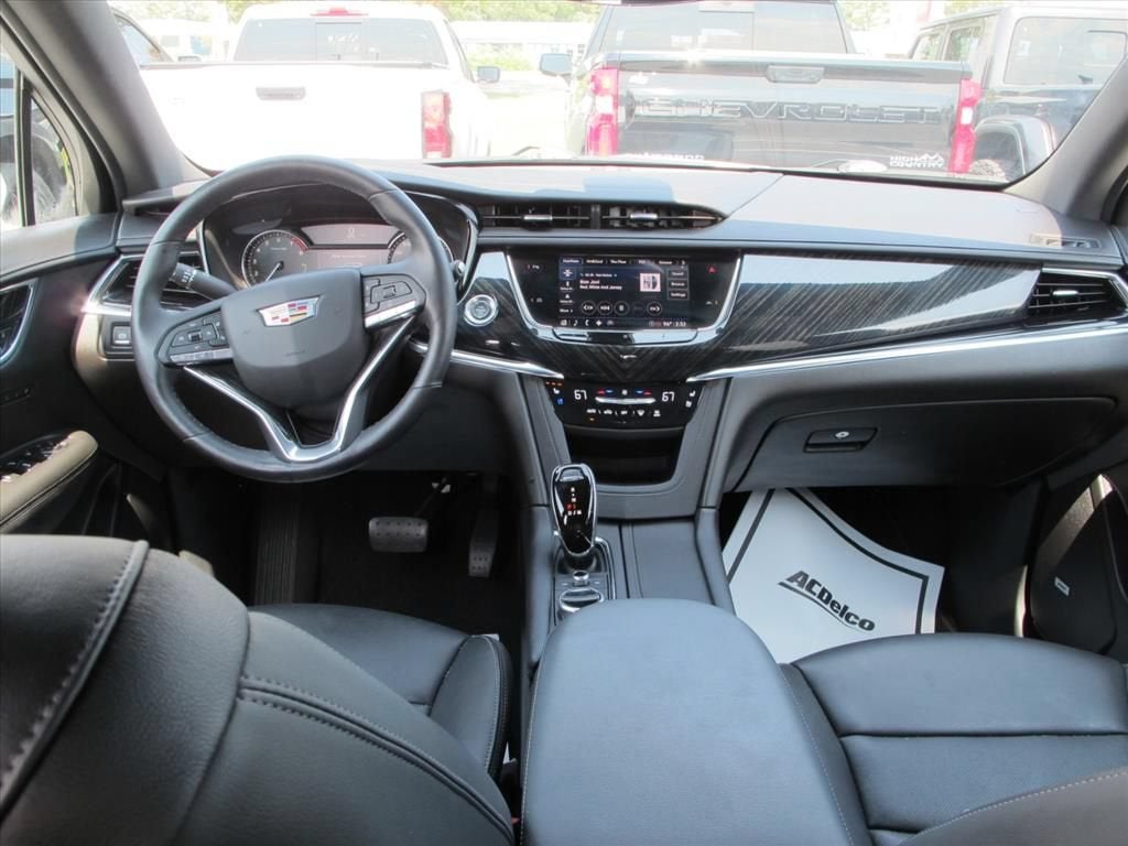 2021 Cadillac XT6 Premium Luxury