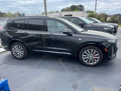 2025 Cadillac XT6 Sport