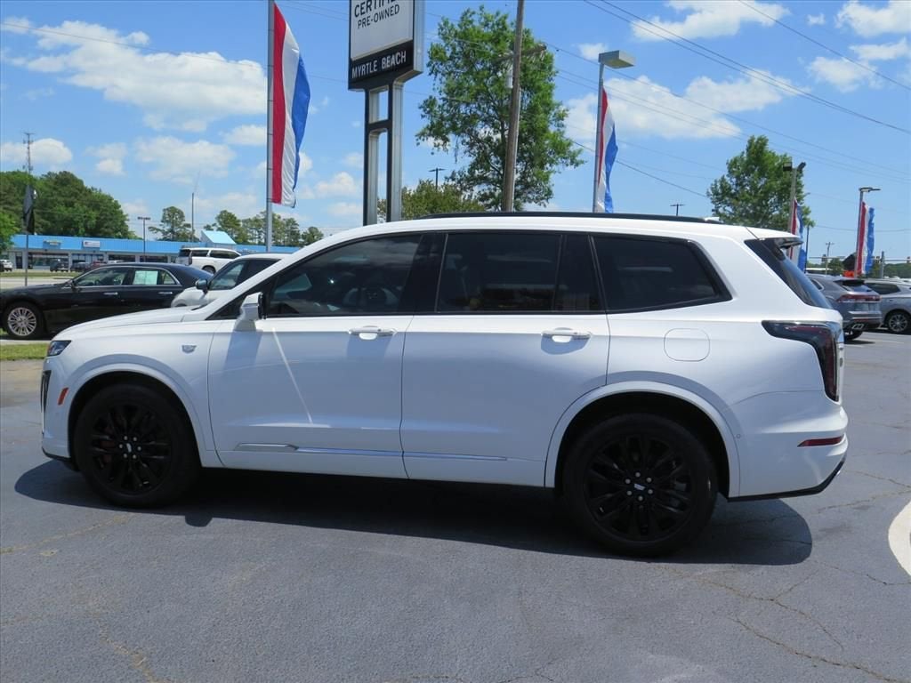 2025 Cadillac XT6 Sport