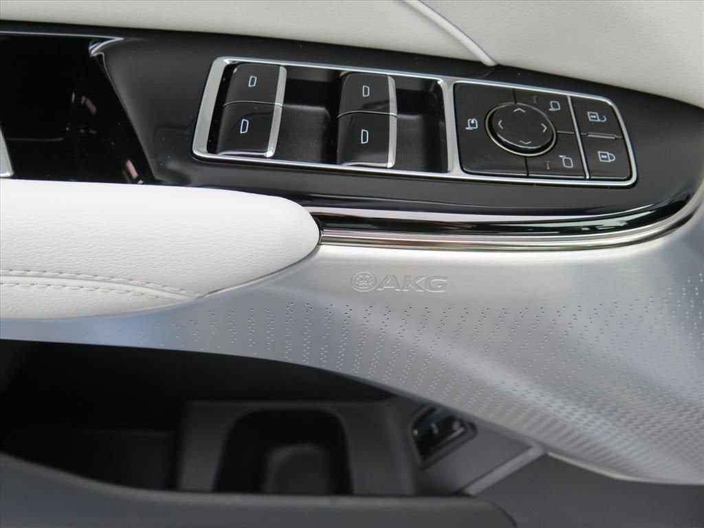 2026 Cadillac LYRIQ Premium Luxury