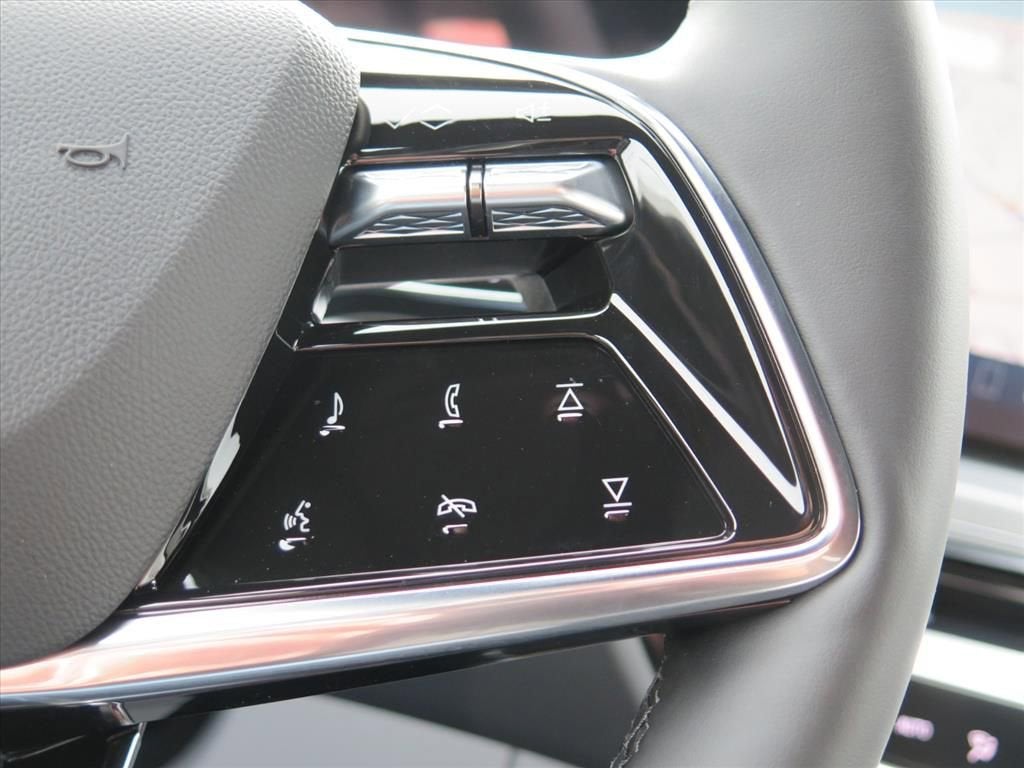 2026 Cadillac LYRIQ Premium Luxury