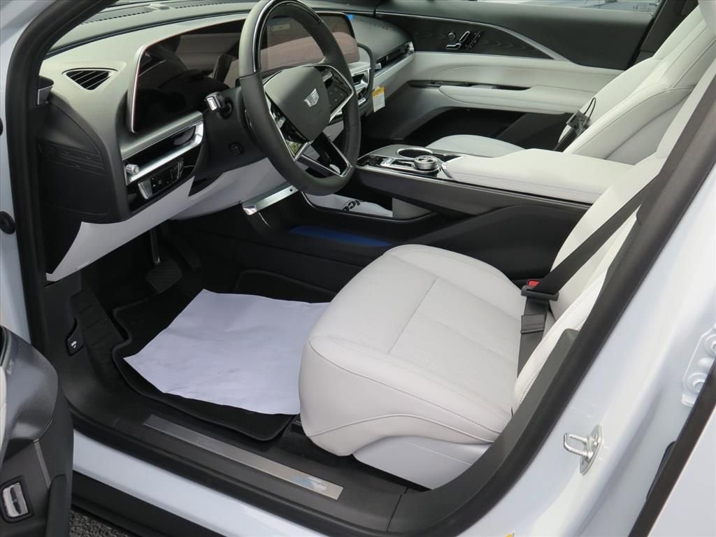 2026 Cadillac LYRIQ Premium Luxury