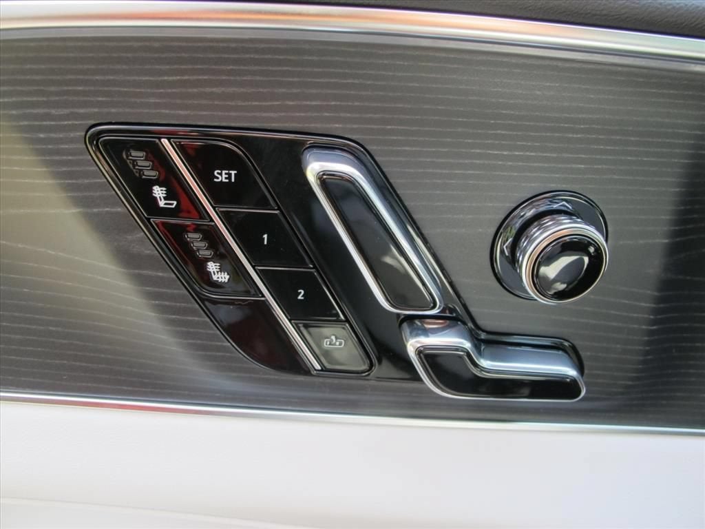 2026 Cadillac LYRIQ Sport - Photo 12